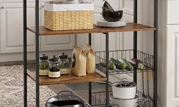 Estanteria de Cocina con Cestas: Todo en su Sitio